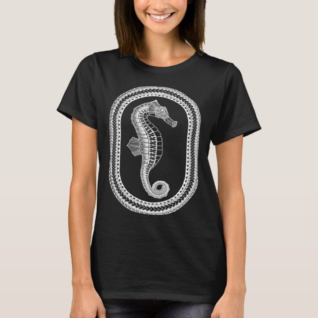 Hawaiian White Tribal Seahorse Beach T Shirt (Framsida)