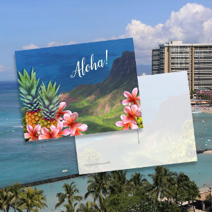 Hawaiianska Aloha-blommor Ananas och berg Vykort