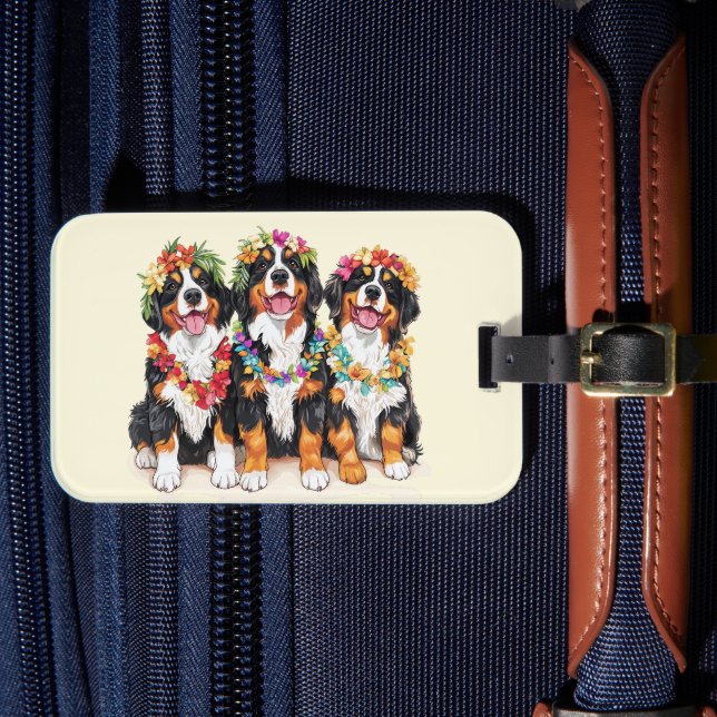 Hawaiianska Bernese Mountain Dogs Blomsterkrans Bagagebricka (Framsida Insitu 4)