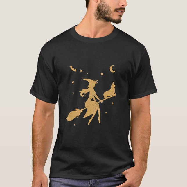 Häxa Flyger Med Corgi Halloween T Shirt (Framsida)