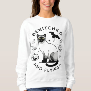 häxflygning: den kanderade siamesiska katten t shirt