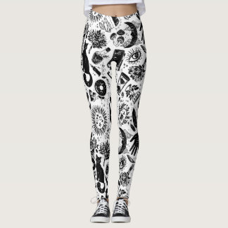 Häxig himmelsmönster | Svart och vit Mystica Leggings