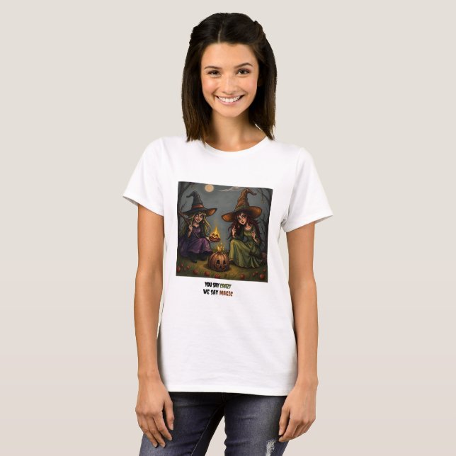 Häxor vid lägerelden t shirt (Hel framsida)