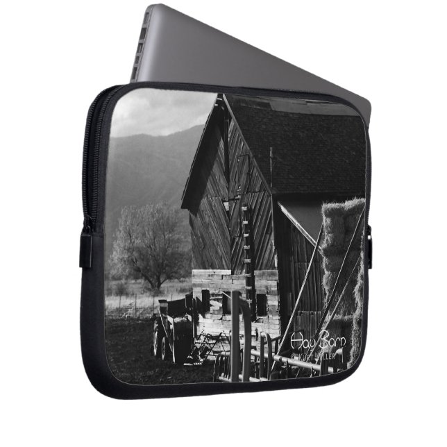 Hay Barn Laptop Sleeve (Framsidan Höger)
