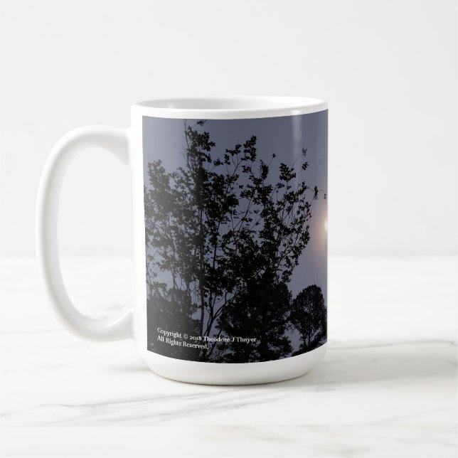 "Hazy Autumn Måne" Mugg (Vänster)