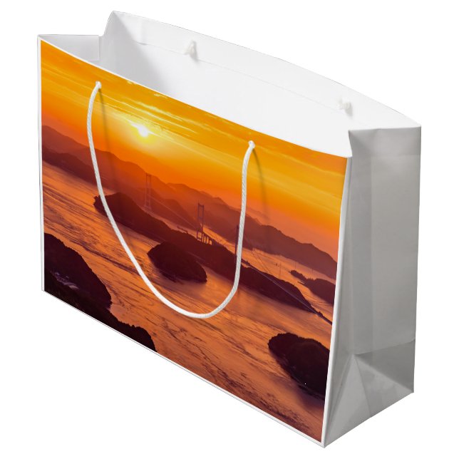 Hazy sunset on Kurushima Kaikyo Bridge and Kurushi (Baksidan Vinklad)