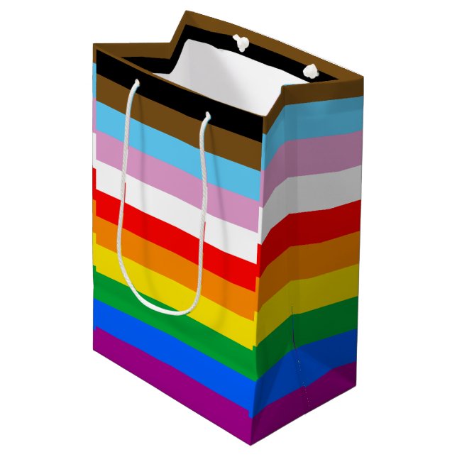 HBTQ+ INKLUDERANDE PRIDEFLAGG (Framsidan Vinklad)