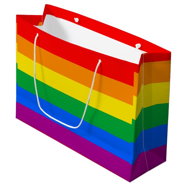 HBTQ+ regnbågsfana (Framsidan Vinklad)