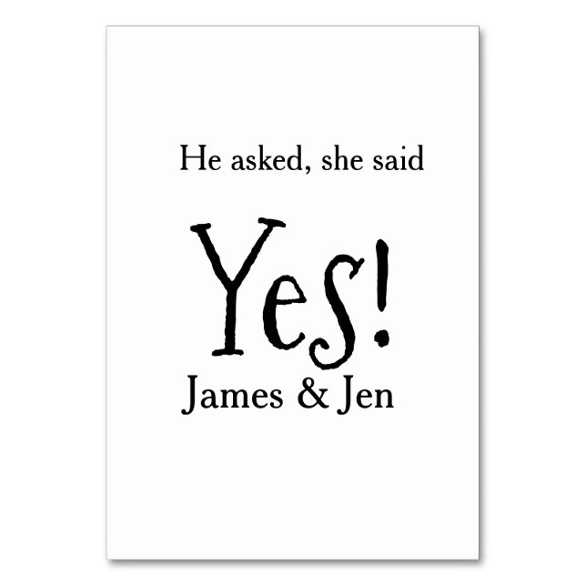 He asked she said yes engagement party name simple bordsnummer (Framsidan)