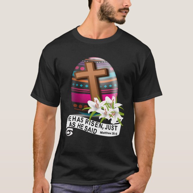 He Has Risen Easter Cross Bible Verse Christianity T Shirt (Framsida)