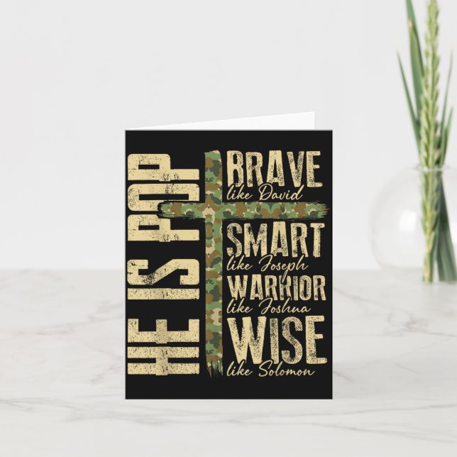 He Is P Camo Religious Father's Day Christian Dad  Kort (Framsida)