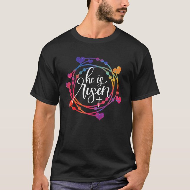 He is Risen Jesus Christian Happy Easter Heart Wre T Shirt (Framsida)