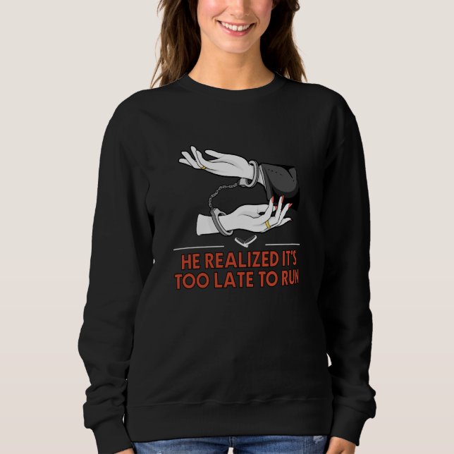 He Realized Its Too Late to Run Wedding Proposal G T Shirt (Framsida)