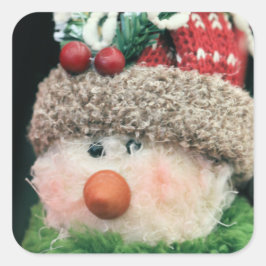 He seems overdressed somehow fyrkantigt klistermärke