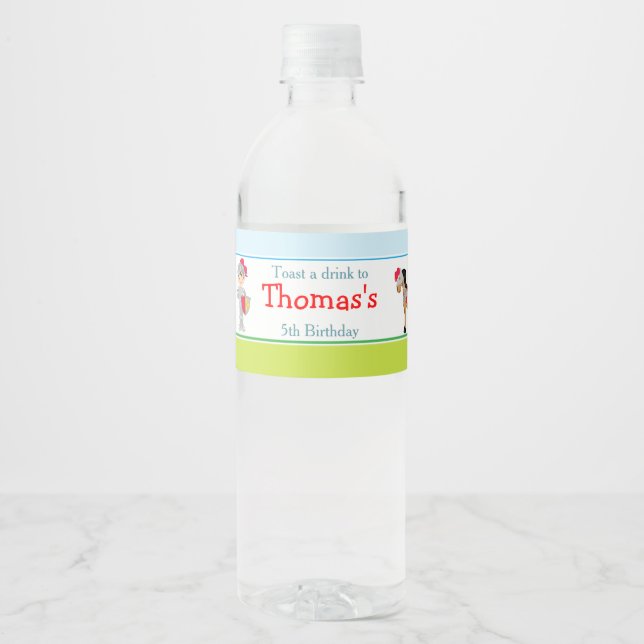 Hear Ye Brunette Cute Knight Vattenflaskor Etikett (Framsida)