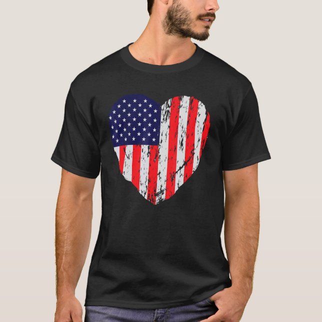 Heart American Patriotic Armed Forces USA flagga M T Shirt (Framsida)
