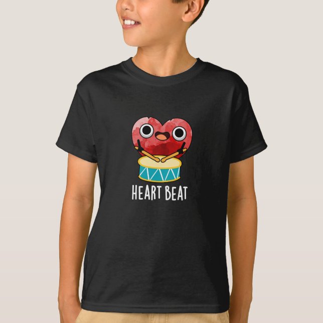 Heart Beat Funny Heart Drummer Pun Mörk BG T Shirt (Framsida)