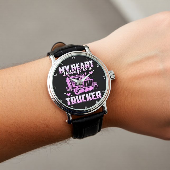 Heart Belongs To A Trucker Armbandsur (Skapare uppladdad)