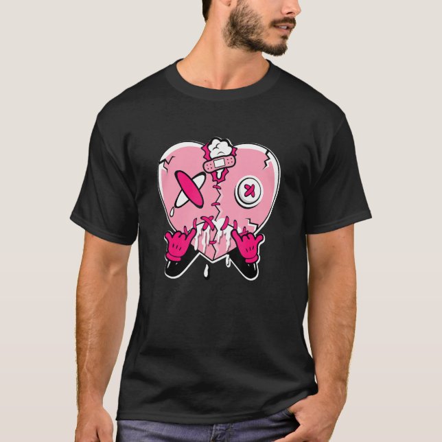 Heart Crying  Low Triple Pink T Shirt (Framsida)