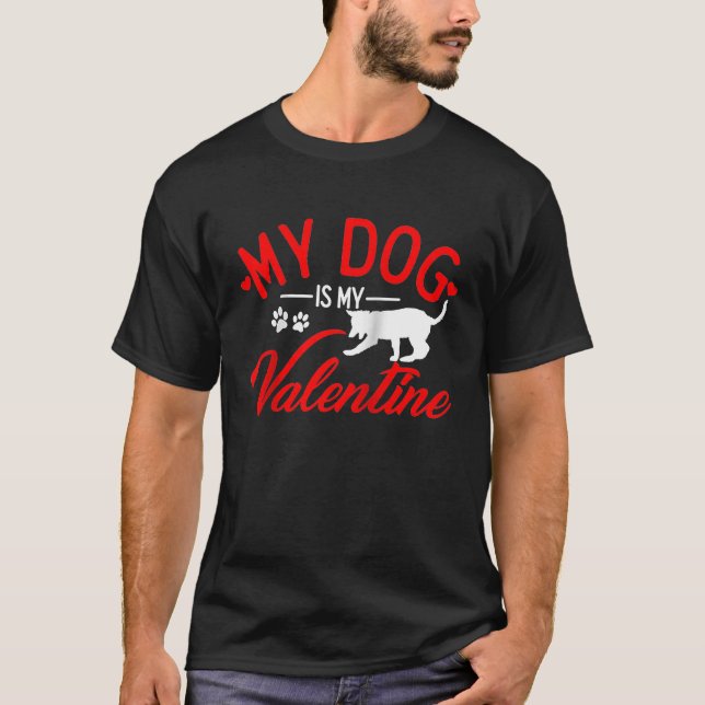 Heart Dog Valentine's Day Dog Mom Dad Date Single  T Shirt (Framsida)