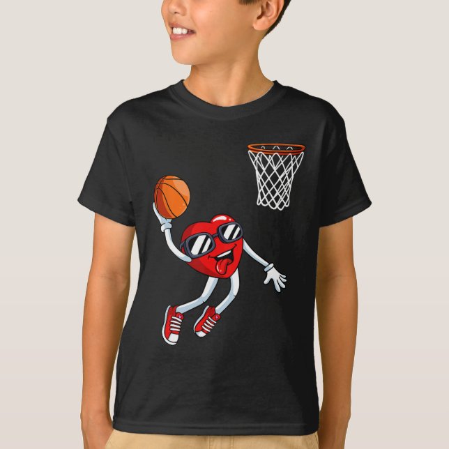 Heart Dunk Bysketbyll Player Valentines day Kärlek T Shirt (Framsida)