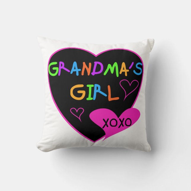 Heart Grandma's Girl T-shirts and Gifts Kudde (Framsida)