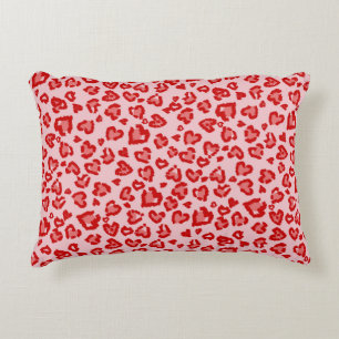 Heart Leopard Mönster i Red på  Prydnadskudde
