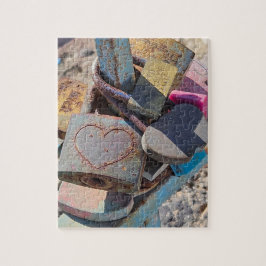 Heart Locks in Greece Puzzle Pussel