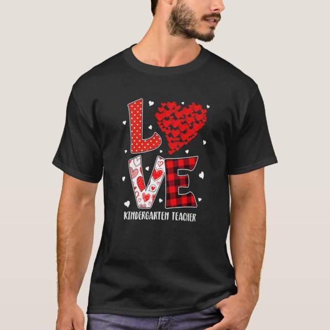Heart Love Kindergarten Teacher Red Plaid Valentin T Shirt (Framsida)