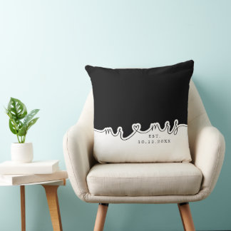 Heart Script Black White Bröllop Pillow Kudde