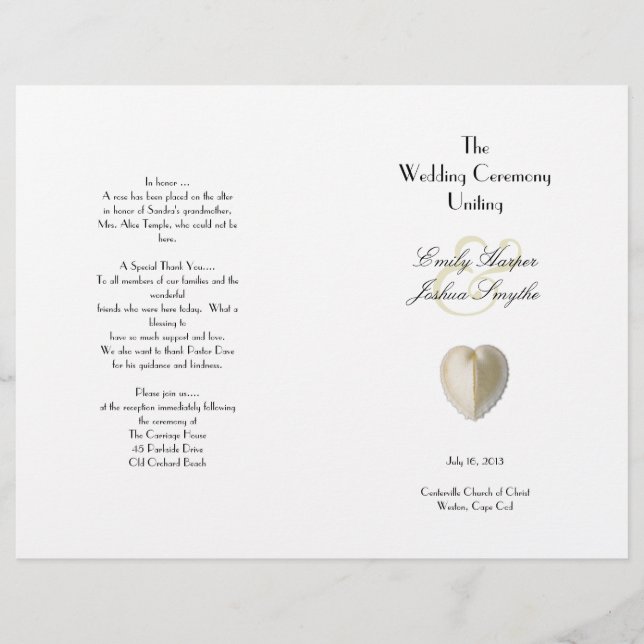 Heart Seashell Beach Wedding Ceremony Program (Framsida)