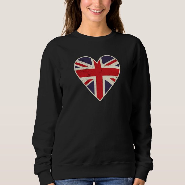 Heart Shaped British Union Jack Flag T Shirt (Framsida)