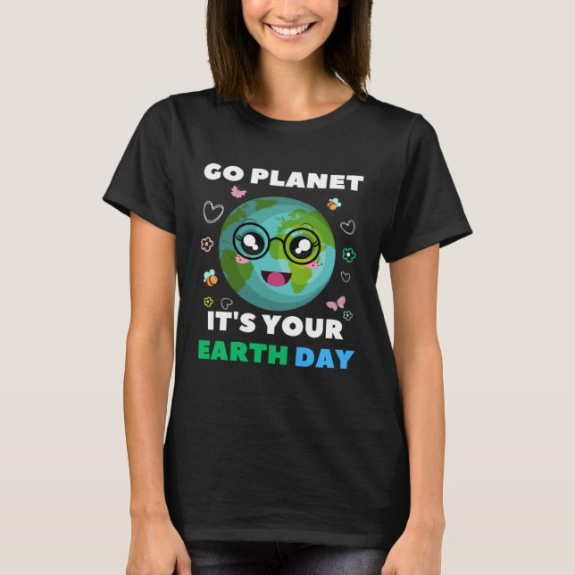Heart Shaped Earth Day Everyday Bees World Environ T Shirt (Framsida)