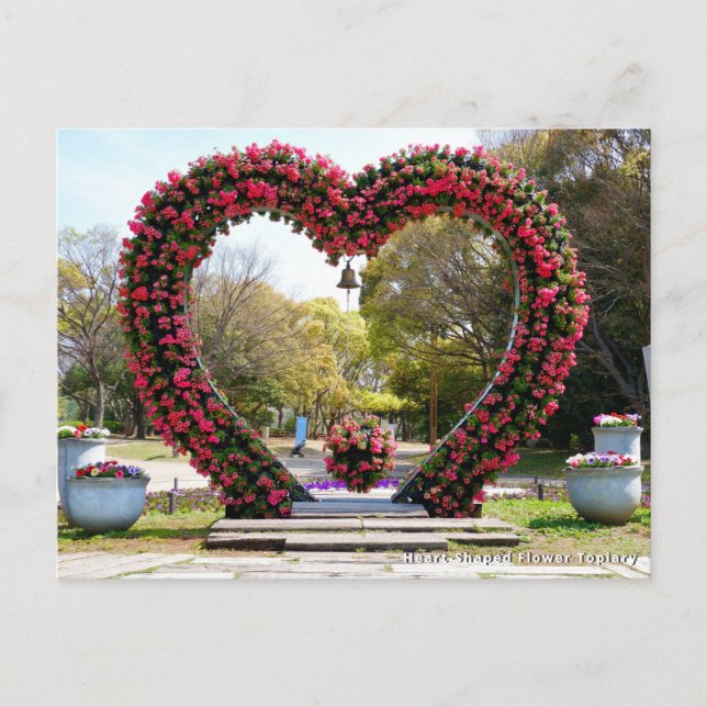 Heart-Shaped Flower Topiary Vykort (Framsida)