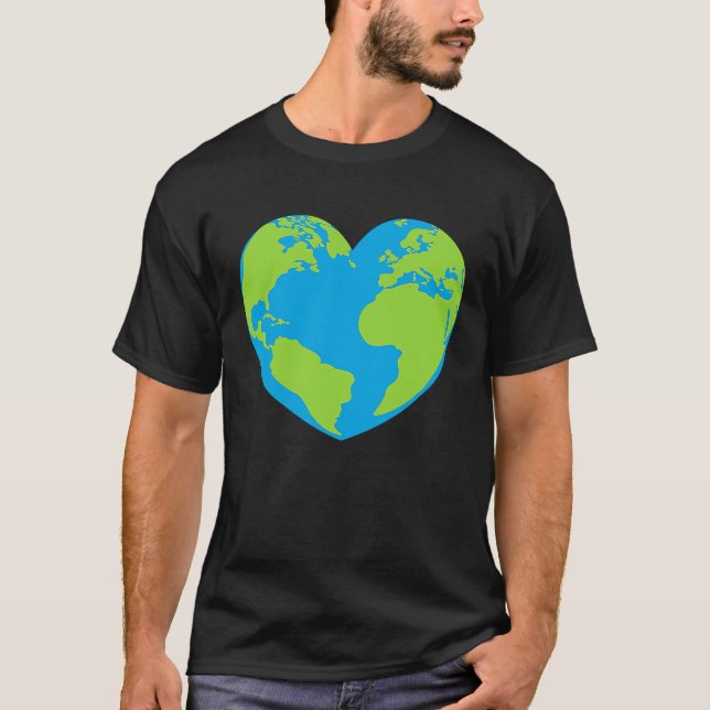 Heart shaped world earth globe world map t shirt (Framsida)