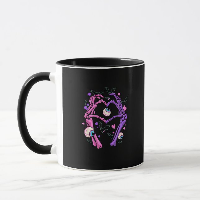Heart Skeleton Händer - Halloween Pastel Goth Eyeb Mugg (Vänster)