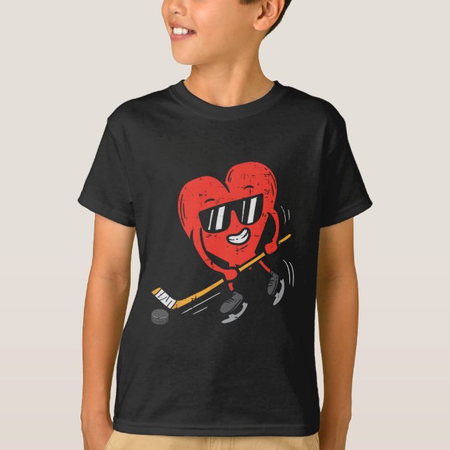 Heart spelar Ice Hockey Valentines day Kärlek Spor T Shirt (Framsida)