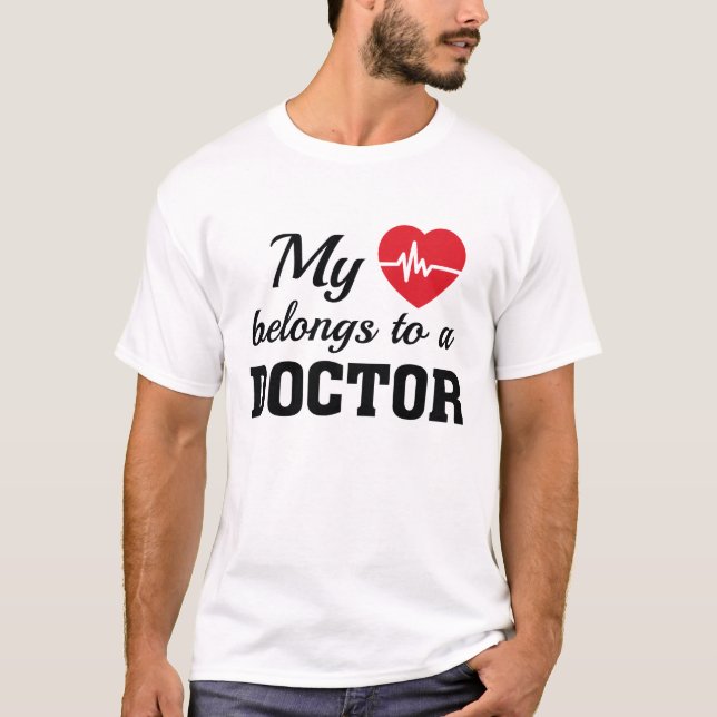 Heart Tillhör Doktor T Shirt (Framsida)