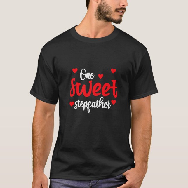 Heart Valentines Day Shirt For Stepfather Matching T Shirt (Framsida)