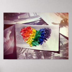 Hearthues (Crayon Love) Poster