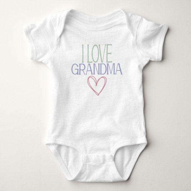 Hearts I kärlek Grandma Grandmor Baby Shower Gift T Shirt (Framsida)