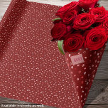 Hearts - Ljus rosa på Red Ombre Presentpapper<br><div class="desc">Hjärter i olika röda till ljusa rosa nyanser på mörkens röda bakgrund. Andra tillgängliga färgrutor.</div>