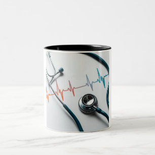 Heartslag Harmony: Stethoscope with Human Mugg
