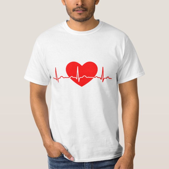 Heartslag i Kärlek T Shirt (Framsida)