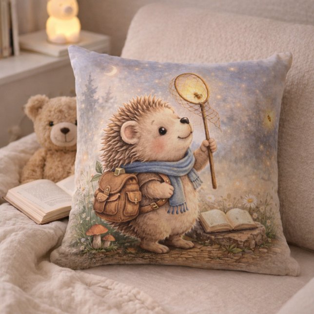 Hedgehog And Firefly Kids Room & Nursery Kudde (Skapare uppladdad)