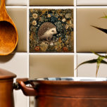 Hedgehog i Forest William Morris stil Kakelplatta<br><div class="desc">En berömvärd hedgehog,  hedgie,  torkar ut genom en skog i denna charmerande design inspirerad av William Morris. Perfekt för naturentusiaster,  djur älskare,  och alla som är begeistrade över trädgårdens eller skogens skönhet. För in naturens frid i ditt rum.</div>