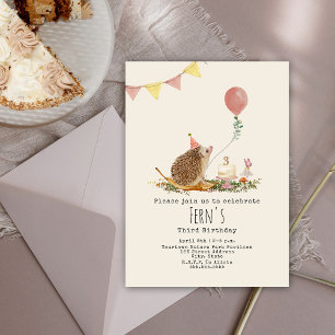 Hedgehog MushRums Rosa Balloon Forest Birthday Inbjudningar