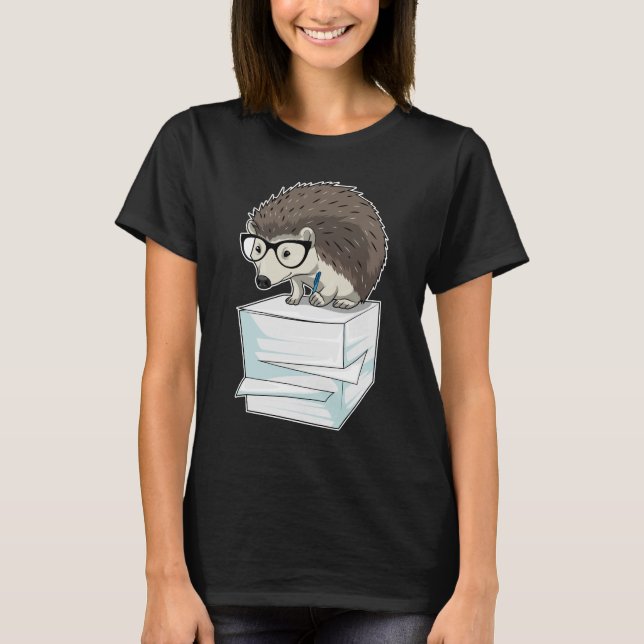 Hedgehog Secretary Stack of papper T Shirt (Framsida)