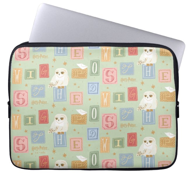 Hedwig Post Letter Block Pattern Laptop Fodral (Framsidan)