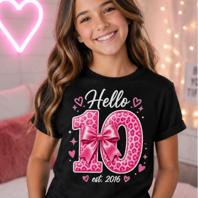 Hej 10-års födelsedag Rosa Leopardbåge Födelsedag T Shirt (10th birthday shirt, 10th birthday tee, 10th birthday gift, 10th birthday graphic tee)